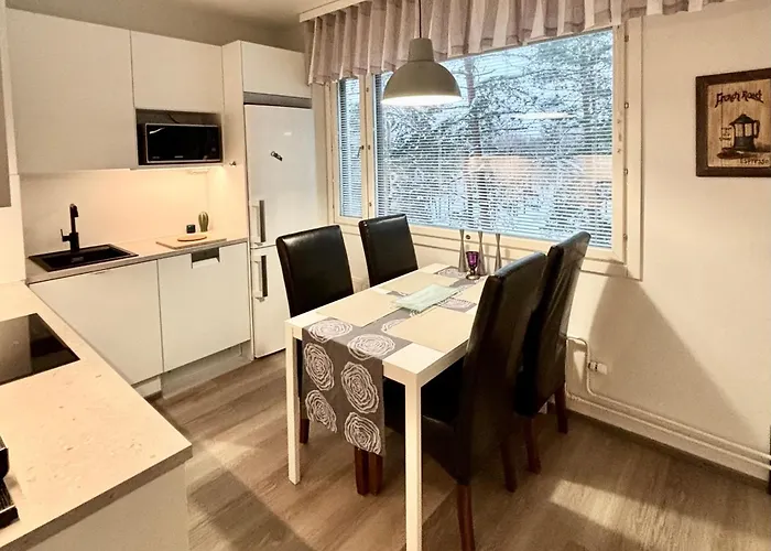 New Renovated Apartment Helsinki